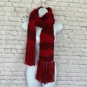 Fossil crochet fringe scarf